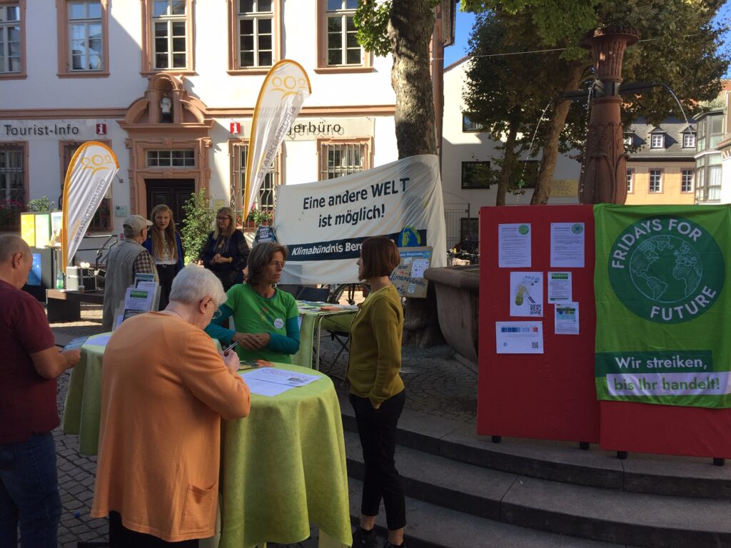 Foto vom Infostand des Klimabündnisses 2019